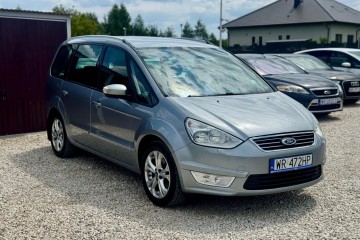 2.0 benzyna 145KM Titanium Climatronic Grzana szyba 7 foteli