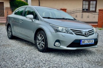 1.8 benzyna 147KM sedan navi kamera cofania LIFT serwis ASO