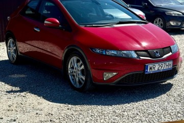 1.8 i-VTEC 140KM benzyna niski przebieg PDC Climatronic welur ele szyb