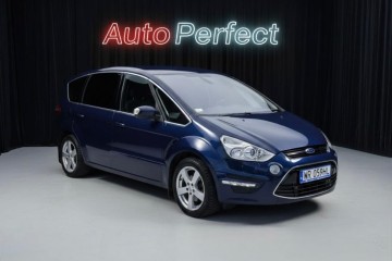 2.0 Benzyna FF 145KM Lift 7 foteli Titanium PDC biXenon Led Convers +