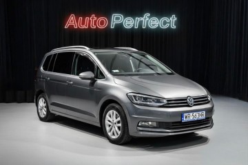 2.0 TDI CR TOP LED DSG Nvi kamera PDC Highline Panorama rolety ACC